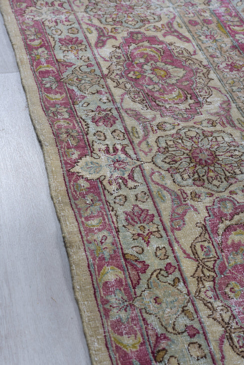 Vintage Kerman Area Rug (9' x 13')